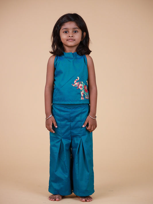 Trendy Halter Neck Full Pant Set β Perfect for Parties